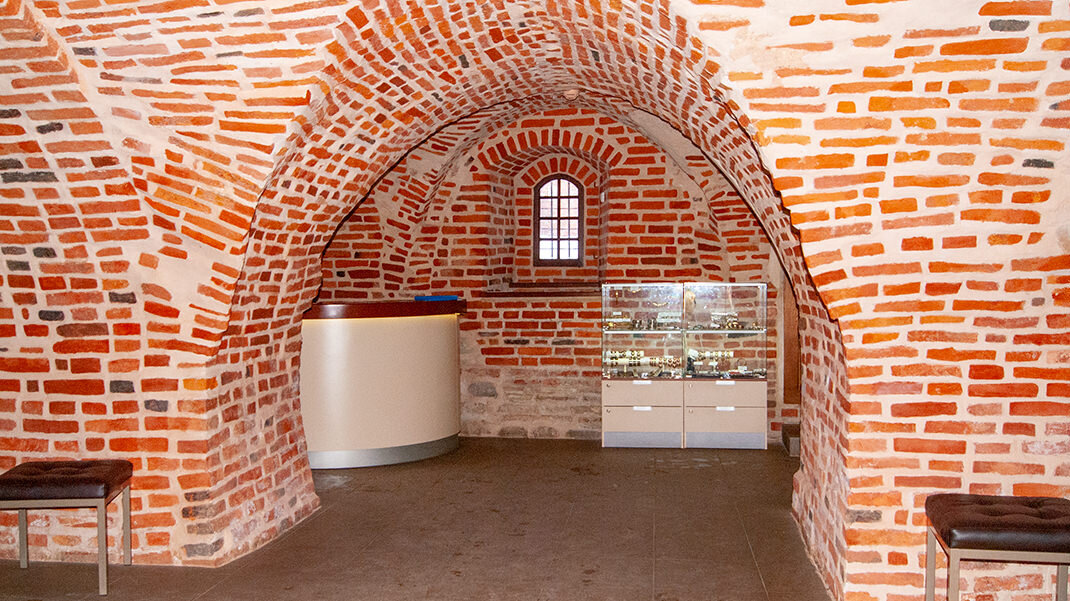 Зал ожидания для экскурсионных групп