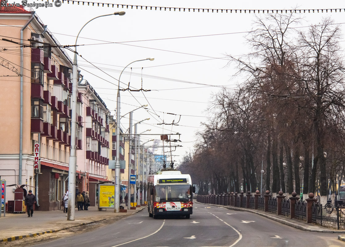 Троллейбус БКМ-321 на проспекте Победы, Гомель. Фото: Максим Фандюшин