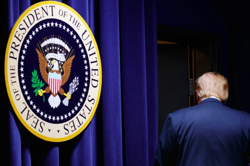 США намерены ввести полное эмбарго на покупку иранской нефти. Они отменяют исключения для восьми стран, которые сохранили возможность импорта нефти из Ирана. Чтобы противостоять скачку цен на мировом рынке, США договорились о координации действий с Саудовской Аравией и ОАЭ.