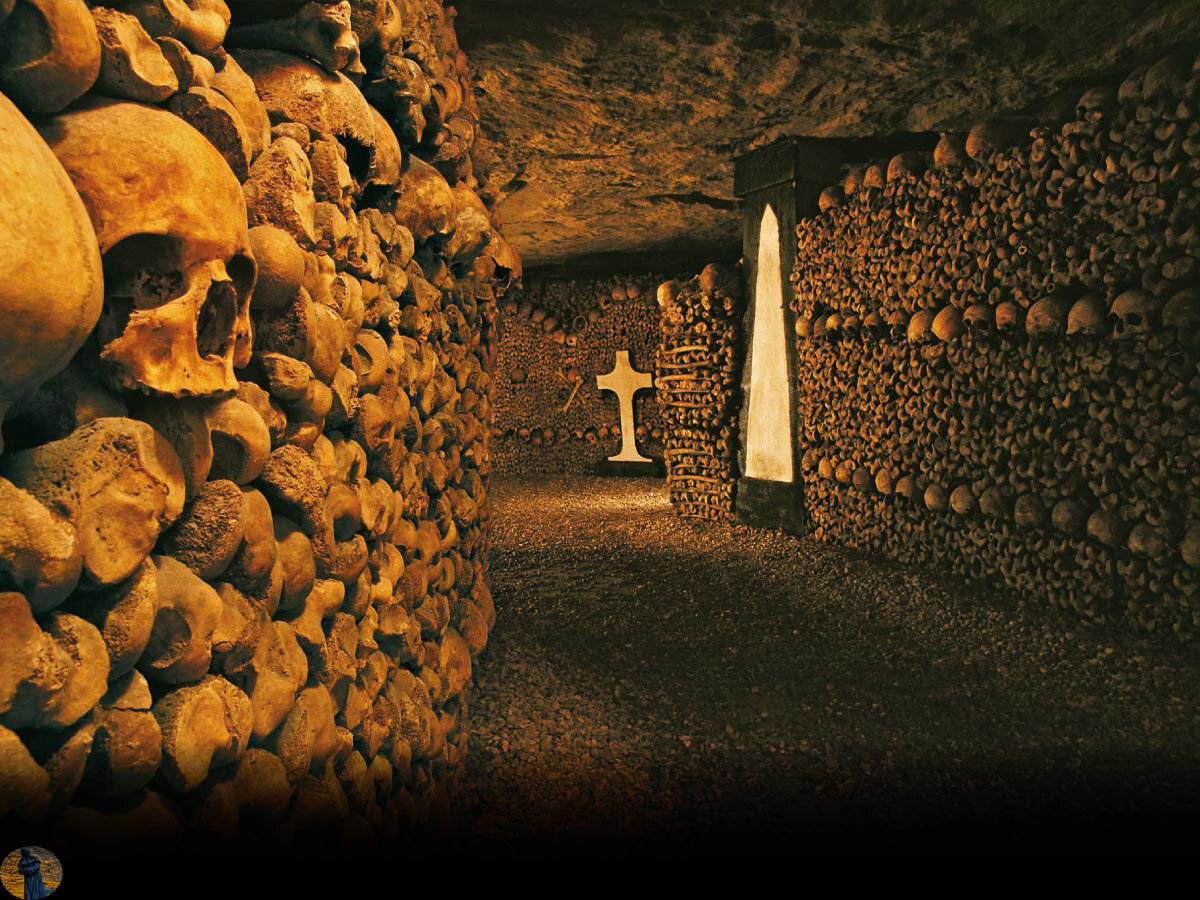 Катакомбы  - пристанище для тех, кому не хватило мест на кладбище