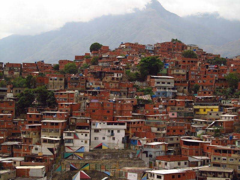 Трущобы Каракас. Страшная Венесуэла.