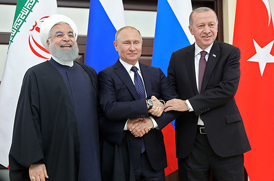 Лидеры Ирана (Хасан Рухани), России (Владими Путин) и Турции (Реджеп Эрдоган). Фото: AP Photo