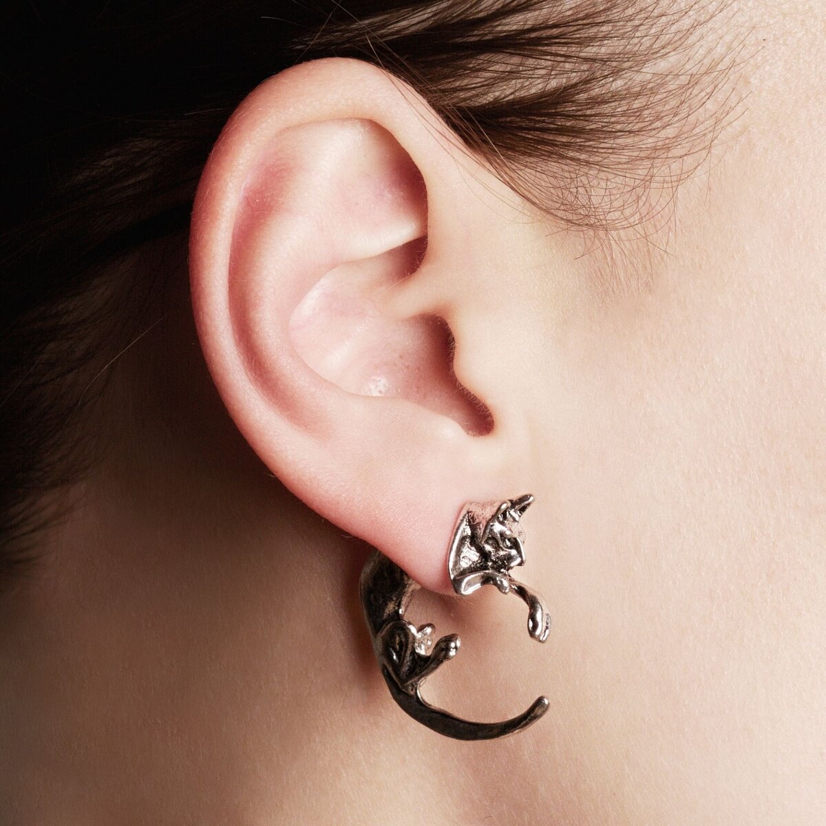 Девушка с серьгой