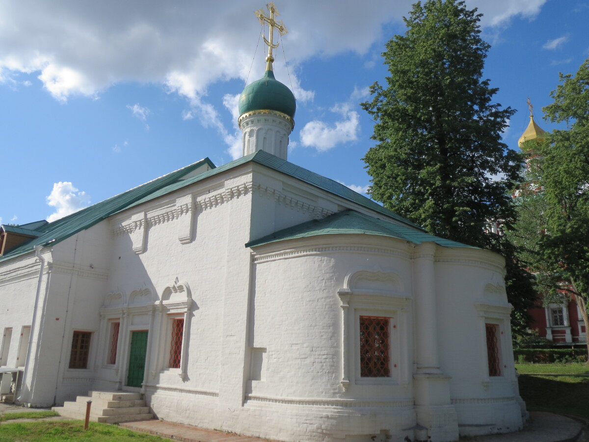 Святодуховский монастырь в Царицыно