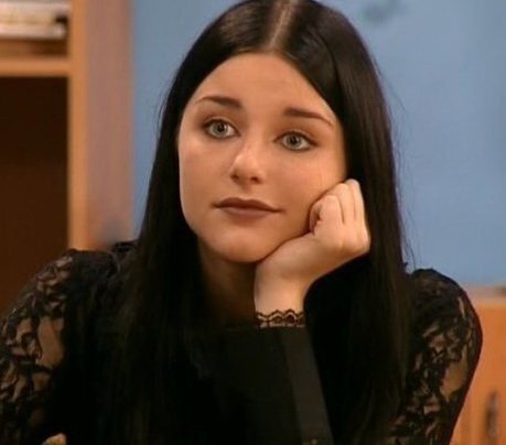 Анастасия в роли "Даши" в сериале "Папины дочки".