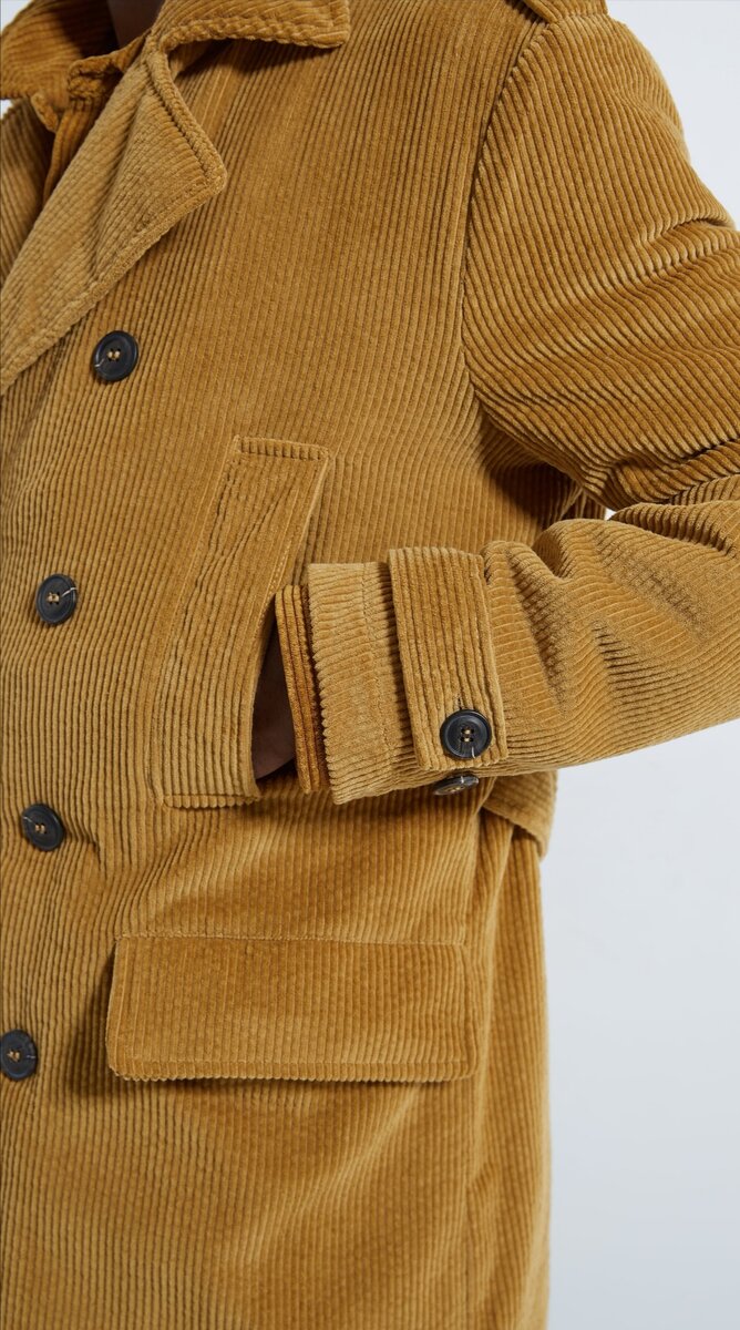 Изображение с ресурса https://m.zara.com/ru/