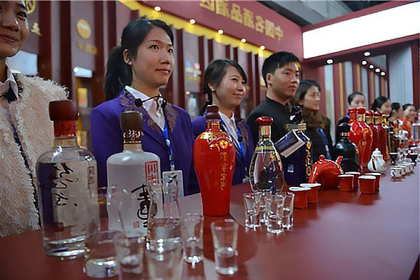 Как делают китайский спирт и правда ли, что он – прямиком из канализации