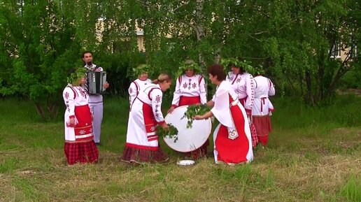 下载视频: Чувашский обряд поклонения солнцу...