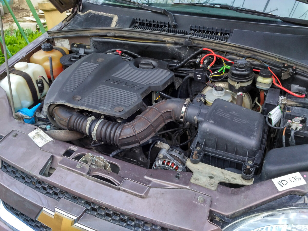 Под капотом у данного аппарата