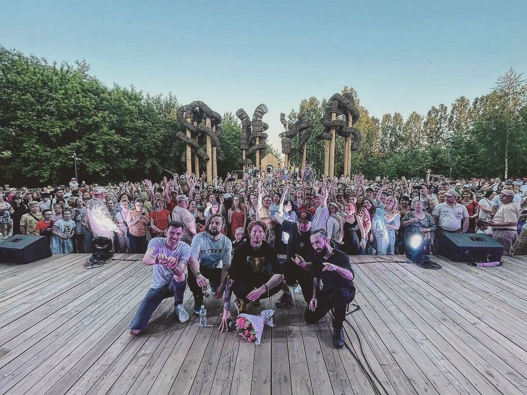    Никита успешно выступает со своей группойСоцсети Никиты Преснякова