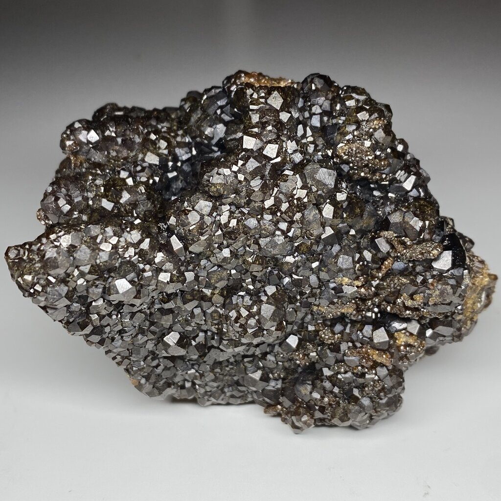 тот самый гранат антрацит с предыдущего фото :)