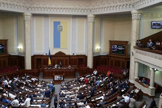    В Верховной Раде призвали украинцев запастись водой и едой