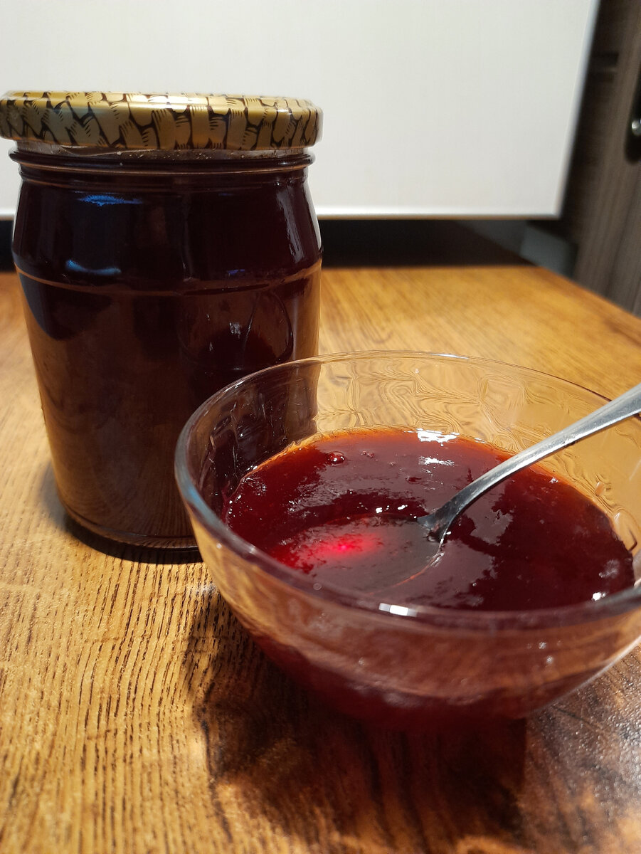 Желе из красной смородины