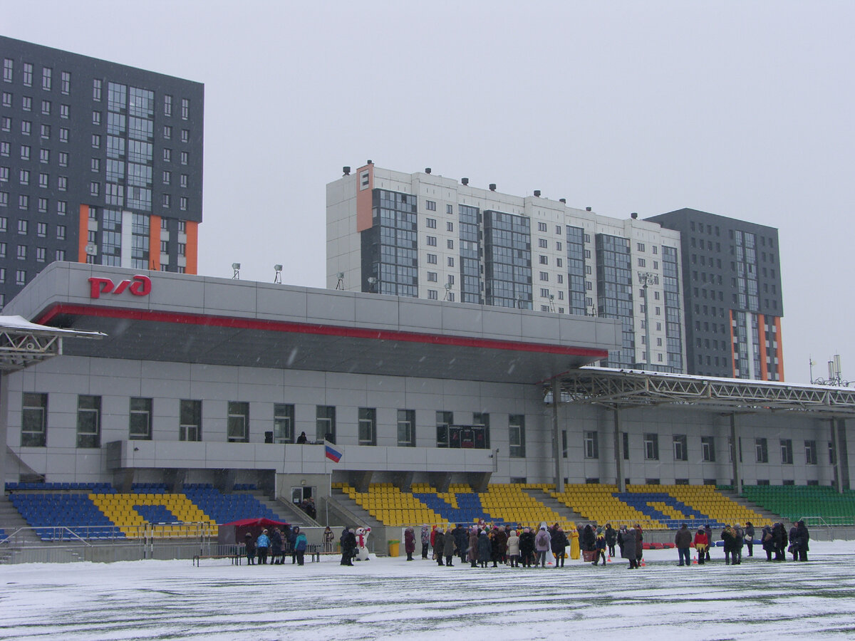 Samsung Pro815. 45 мм (экв.), F5.6, 1/250 сек., 50ISO. Фотография, иллюстрирующая условия фотосъёмки. 