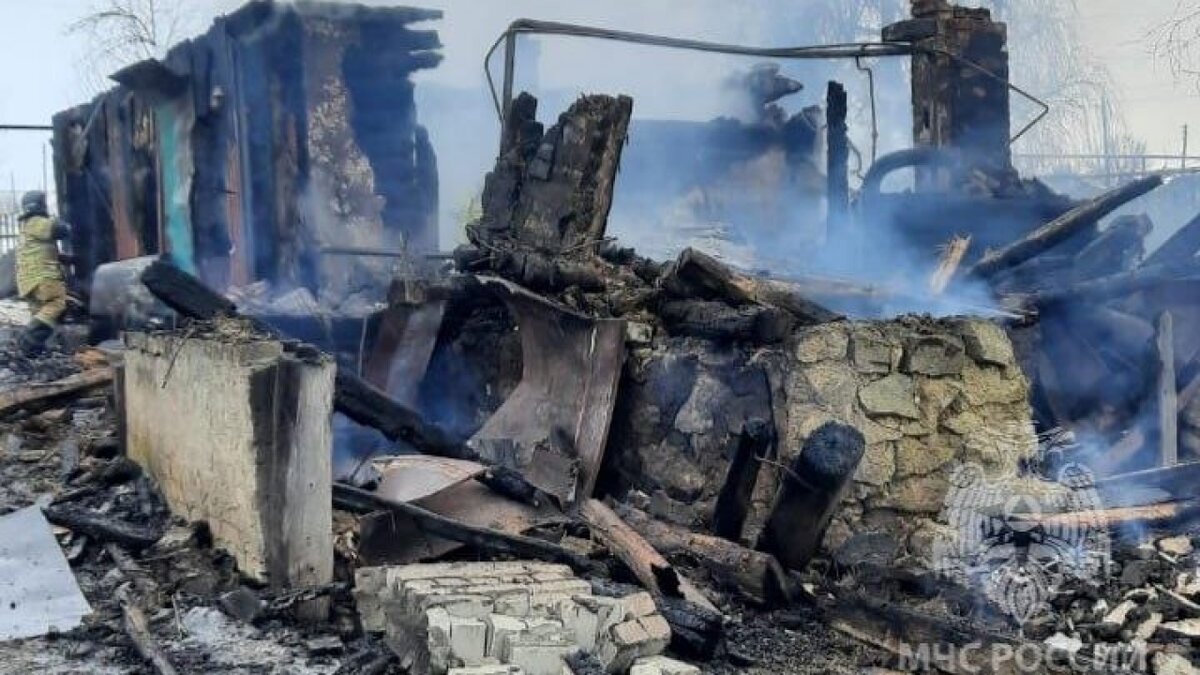    Две пенсионерки погибли на пожаре под СаратовомНовости Саратова и области – Сетевое издание «Репортер64»