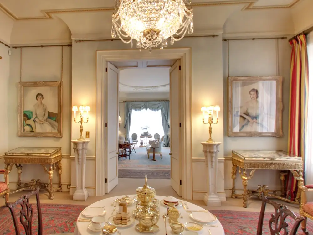 Clarence House - это резиденция короля Чарльза.