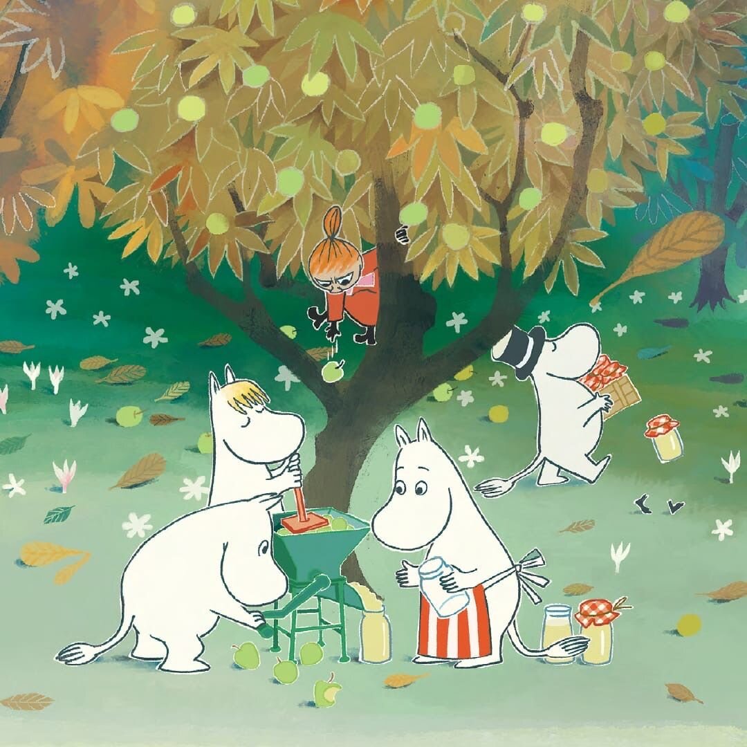 «Кроме того, он брал на себя все мелкие домашние заботы, весь день проводя среди своих шумных бестолковых родственников, которые всегда пребывали в отличном настроении и рассказывали ему обо всем, что они думают, что они делают или собираются сделать. Но ему самому они не давали и слова вставить».