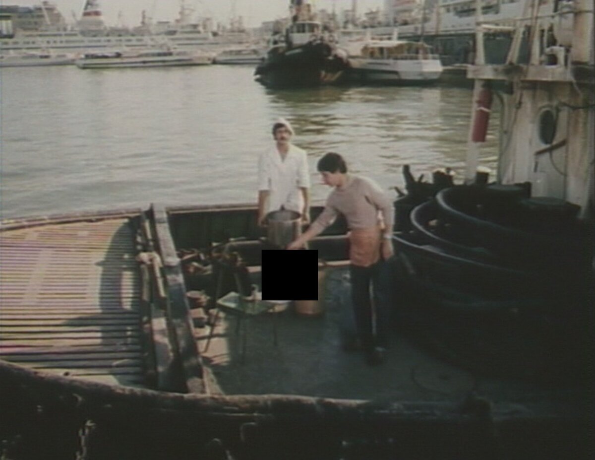 Кадр из фильма "Берегите женщин", 1981 г.