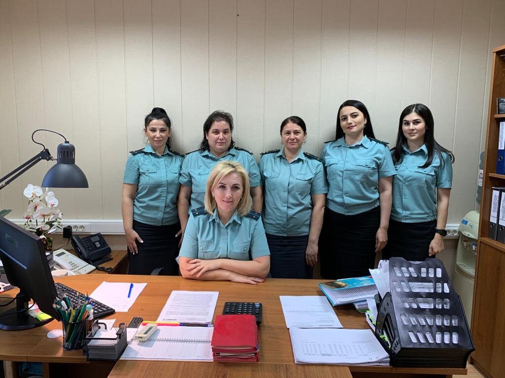Приставы черкесск номер телефона. Начальник УФССП КЧР. Судебные приставы. Отделение судебных приставов. Сотрудник службы судебных приставов.