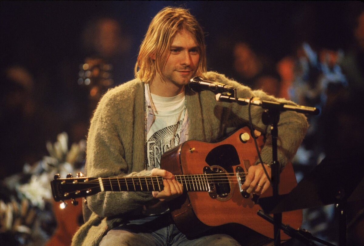 Курт Кобейн в рамках выступления MTV Unplugged, ноябрь 1993