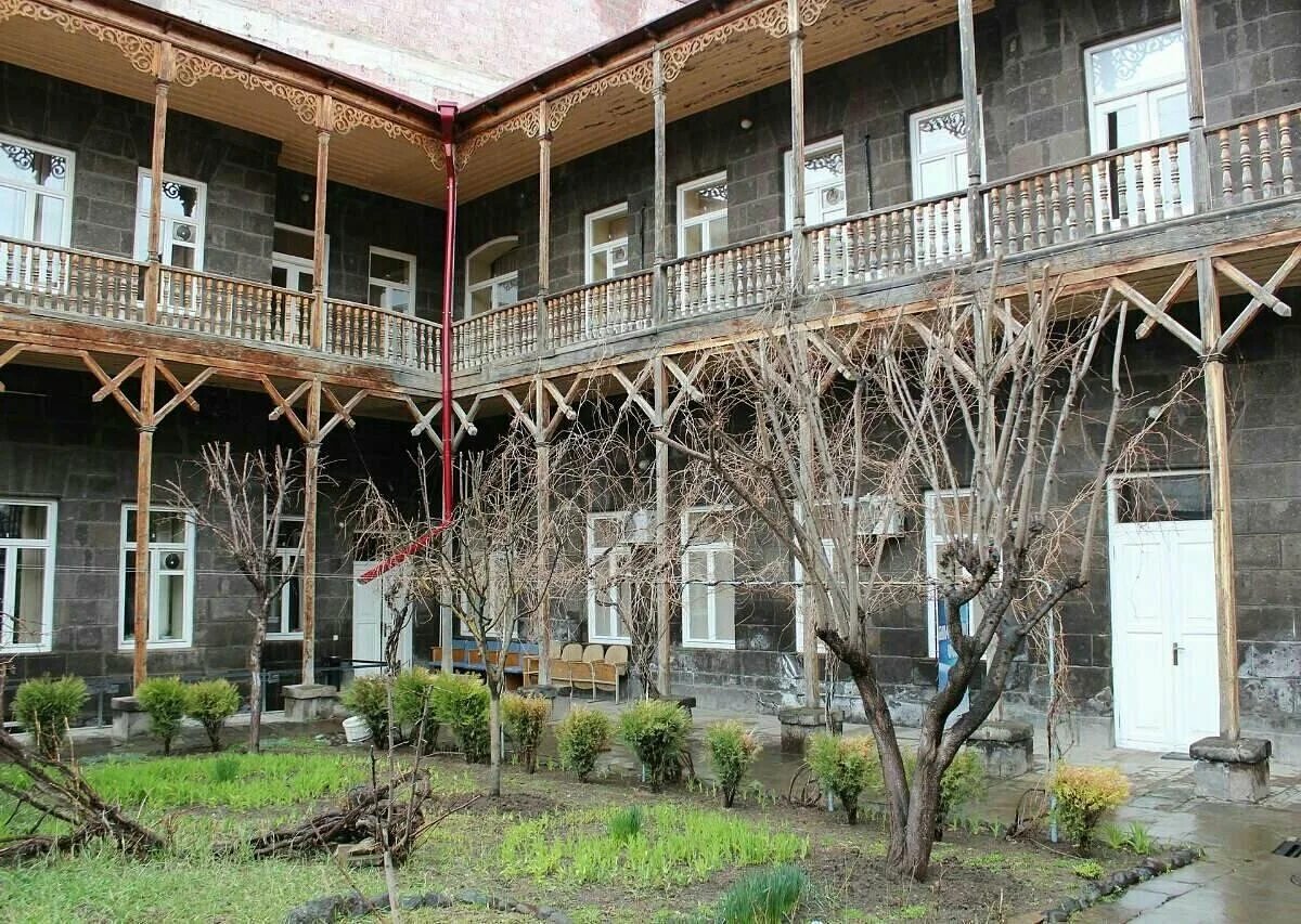 Музей Асламазян в Гюмри