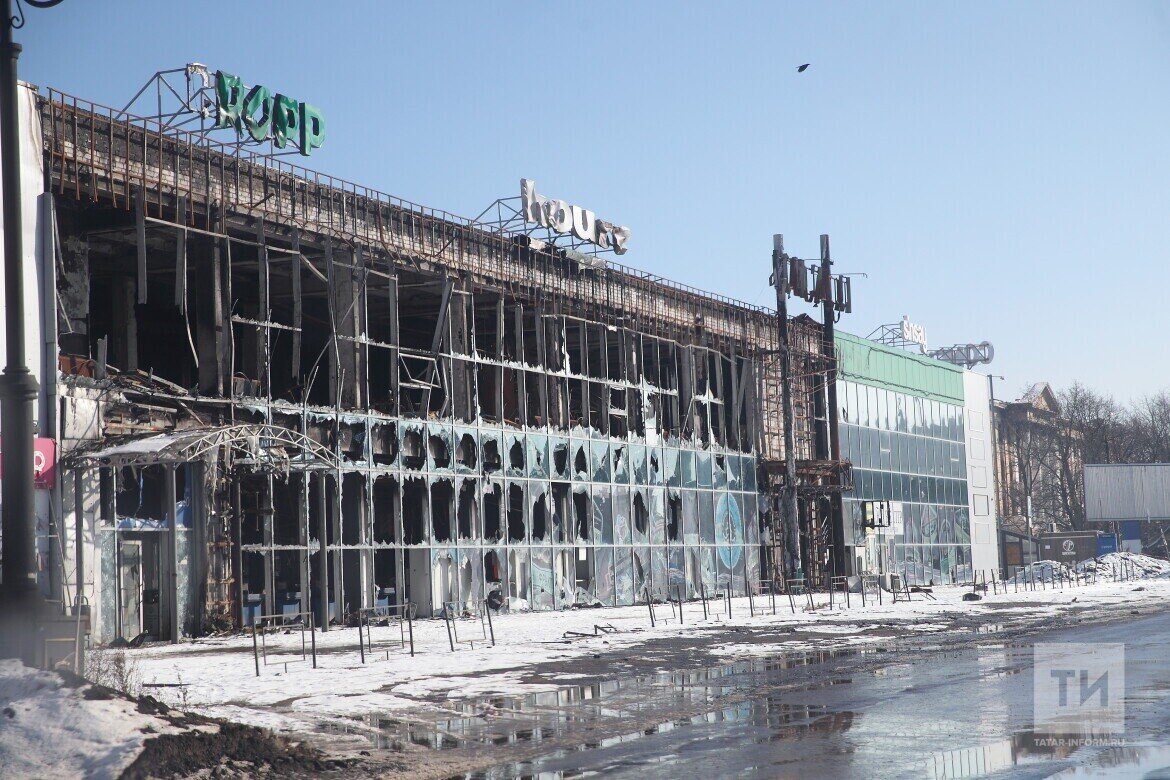 ​Бывший торговый центр – попадание было точным. Фото: © Михаил Захаров / «Татар-информ»