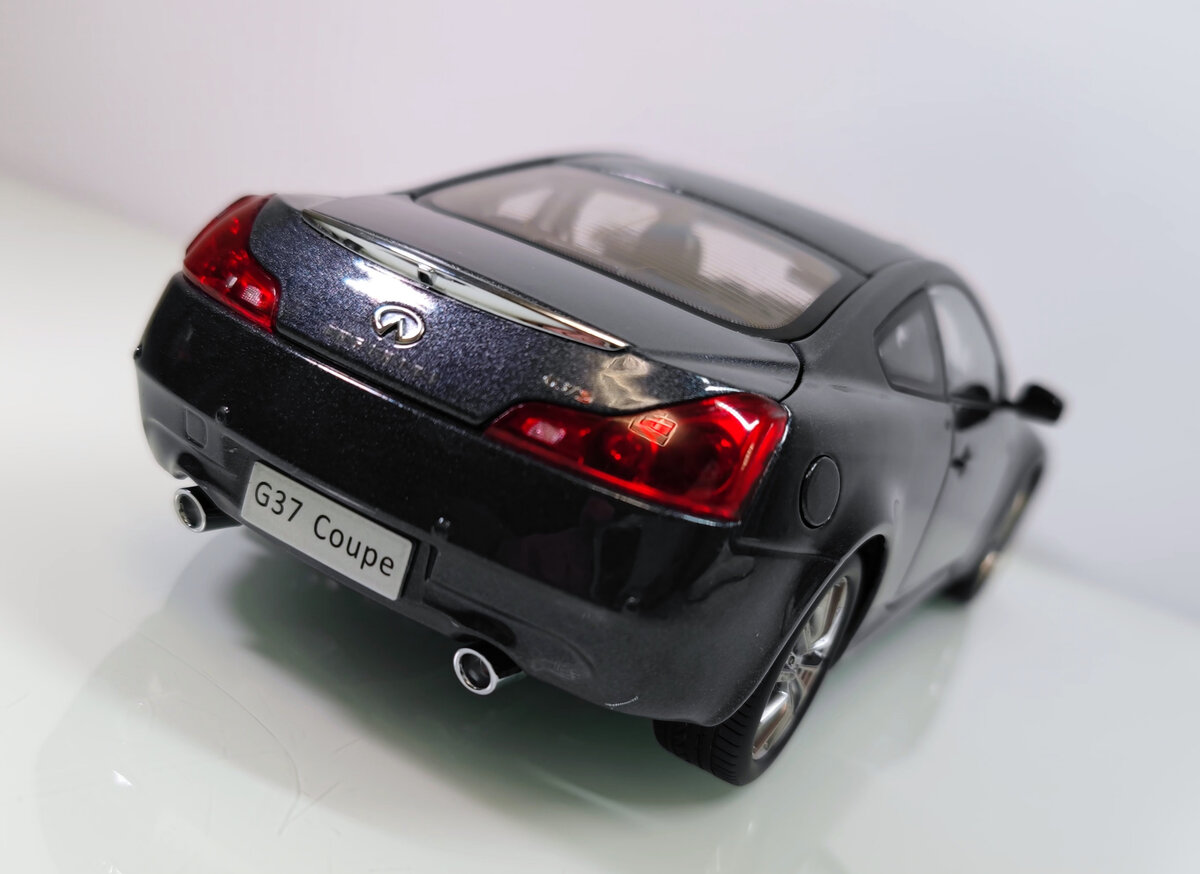 Infiniti G37s Coupé 2008 V36 #--- | Мир 1:18. Масштабные модели авто | Дзен