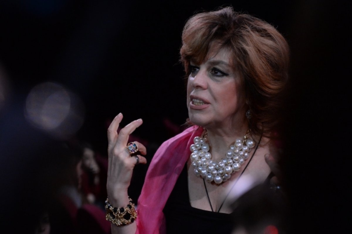    Оперная певица Любовь Казарновская.