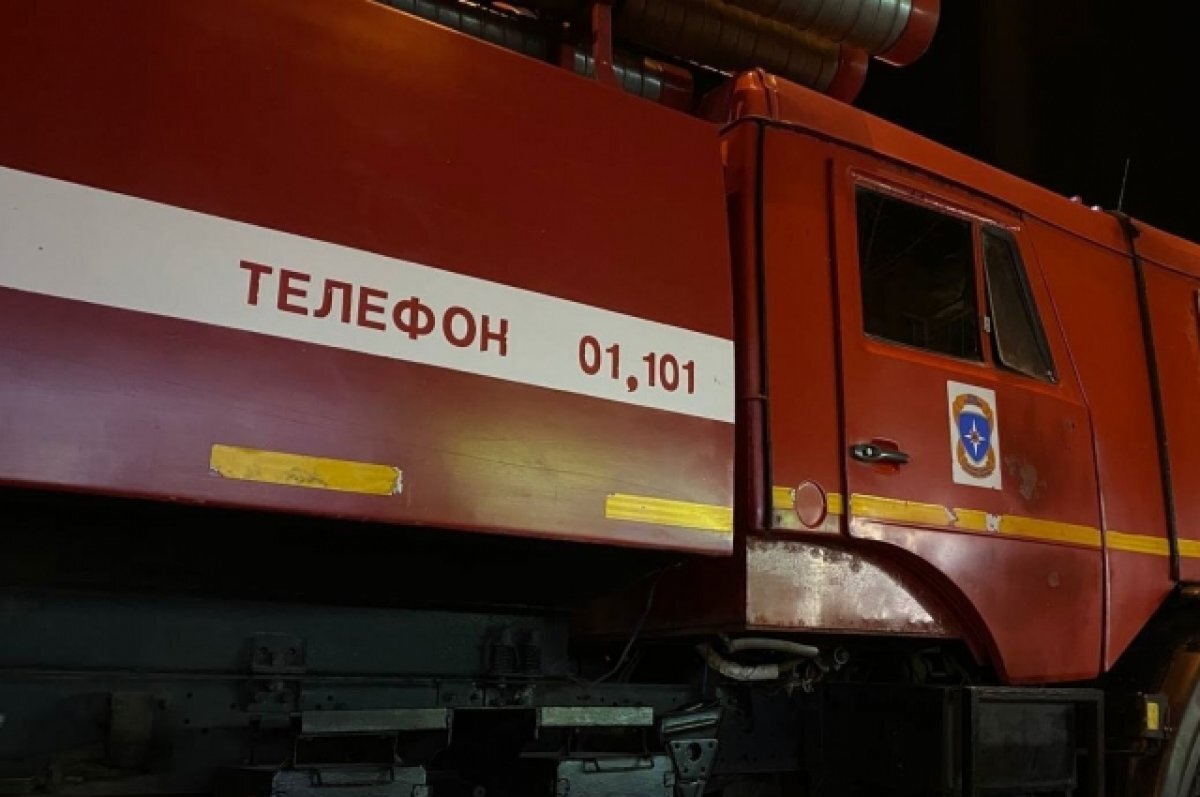    В Томске 50 человек эвакуировали из дома из-за загоревшегося светильника