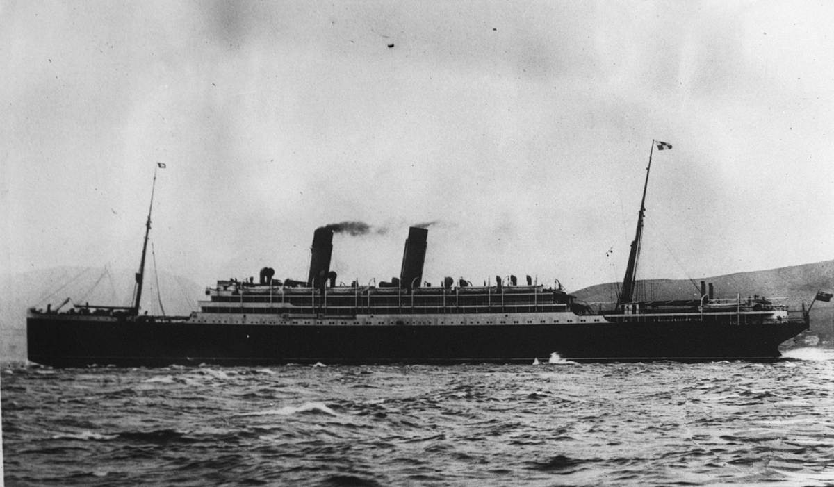 Empress of Ireland: Canadian steamship that sank on May 29th, 1914. Picture taken by Agence Rol. Авторство: Agence Rol. Bibliothèque nationale de France, Общественное достояние