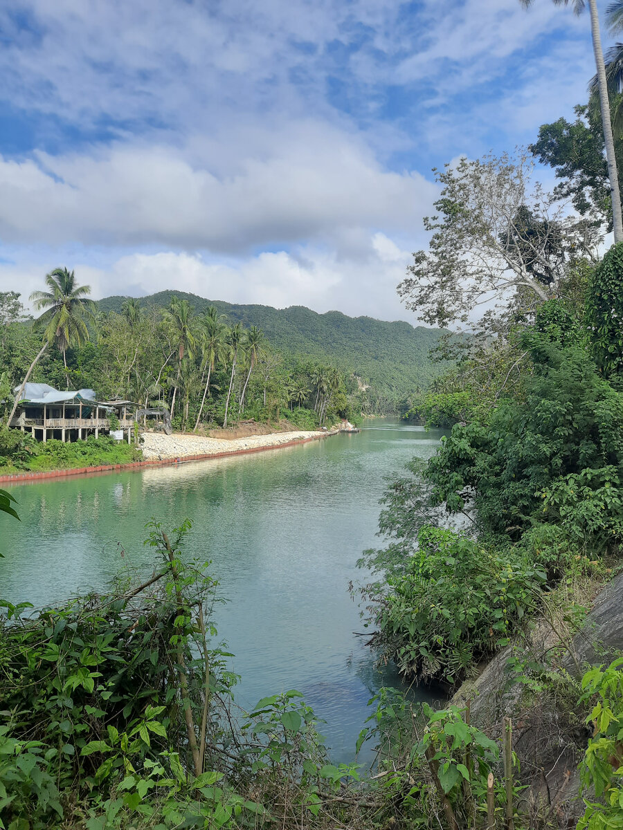 Популярный у туристов маршрут по р.Лобок.