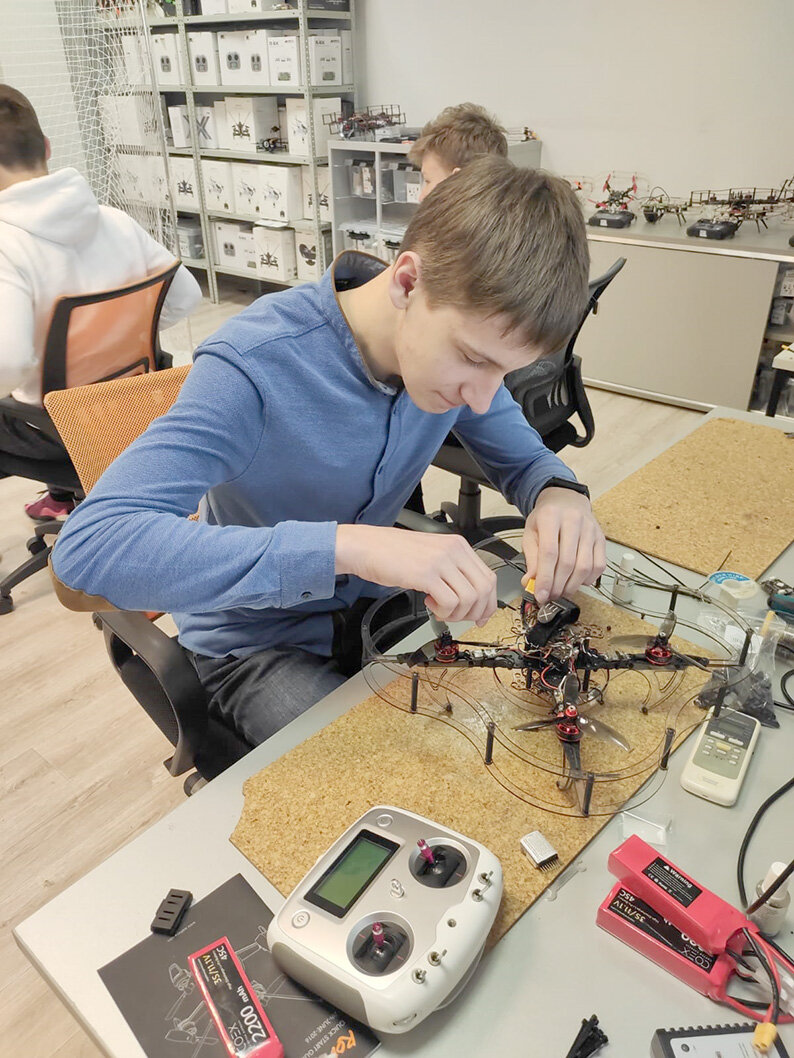 Листайте вправо, чтобы увидеть больше изображений