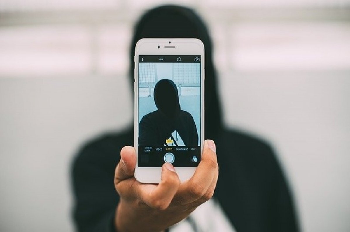    В Пермском крае школьники плевали в вечный огонь и делали селфи