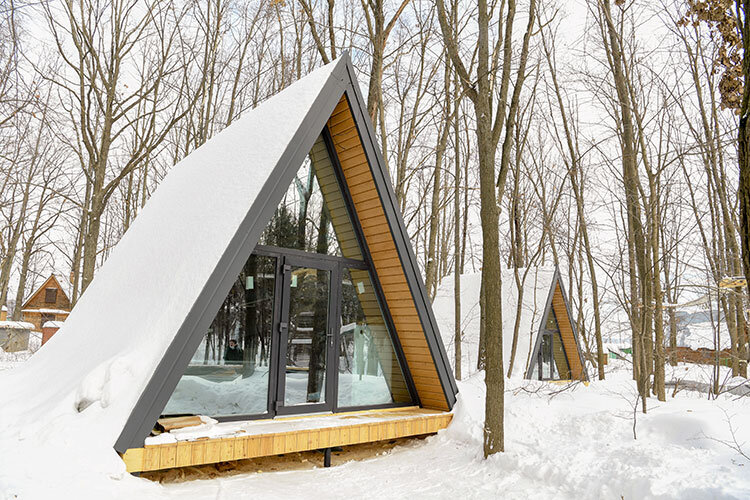   «Известный загородный клуб, окупаемость 6 лет», — так звучит заголовок объявления о продаже глэмпинга «Утрау» в Зеленодольском районе, который до 2022 года носил название Best Glamp Фото: rais.tatarstan.ru