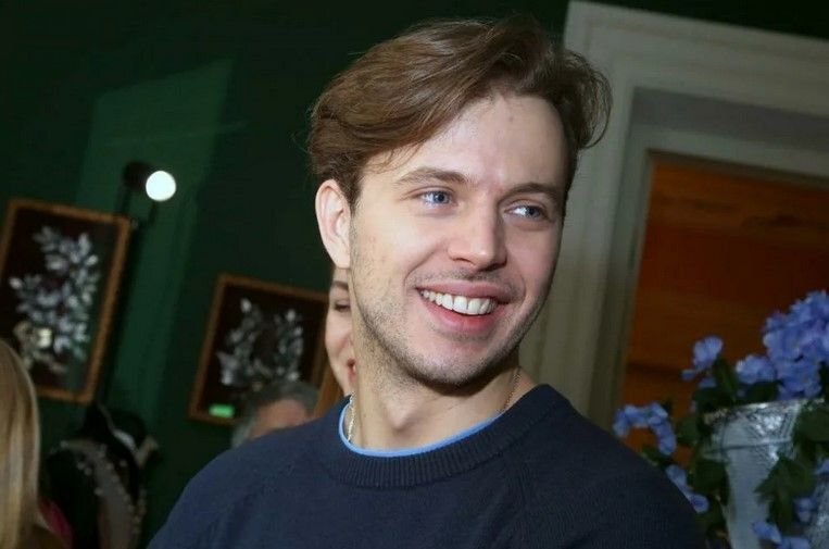      Андрей Миронов