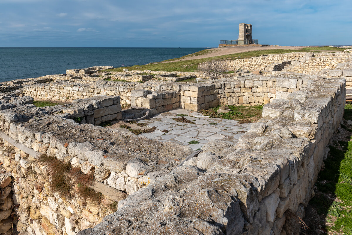 Херсонес в лучах солнца