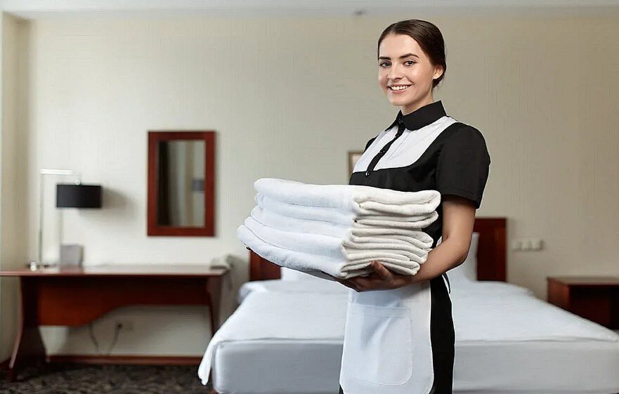 Горничная отеля. Фото из открытых источников