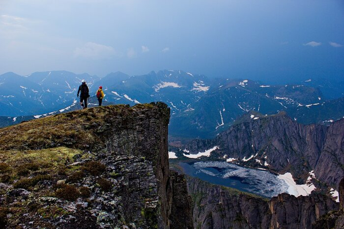  Фото: Википедия. Пик Неприступный, Дюссе-Алиньский хребет, Верхнебуреинский район Хабаровского края