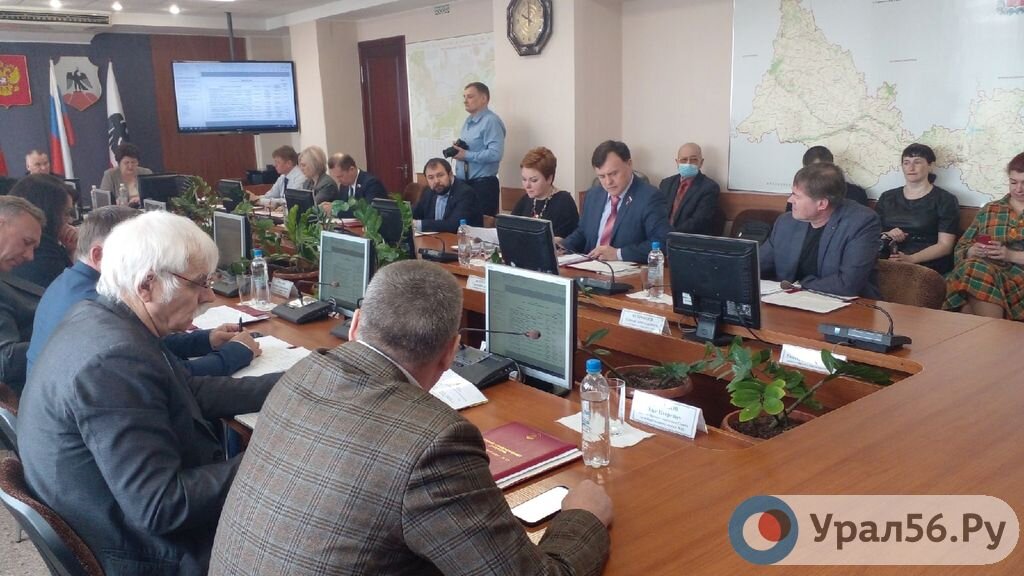    Смогут ли депутаты Орска 30 марта выбрать себе нового председателя?