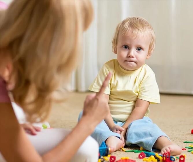 Проблема сформированного в детстве запрета на эмоции для мальчиков шире темы данной статьи, но - в той же плоскости