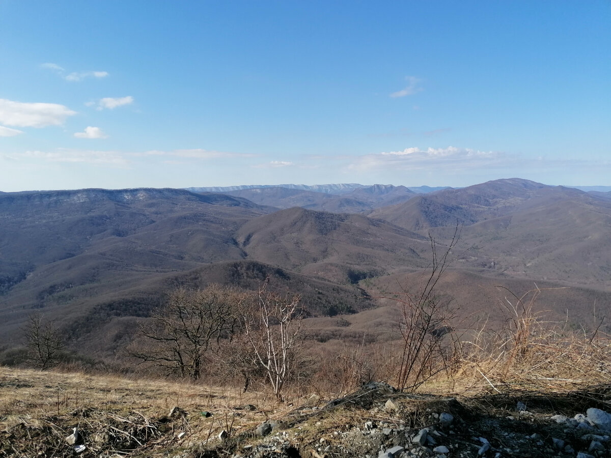 Планческая щель мегалиты