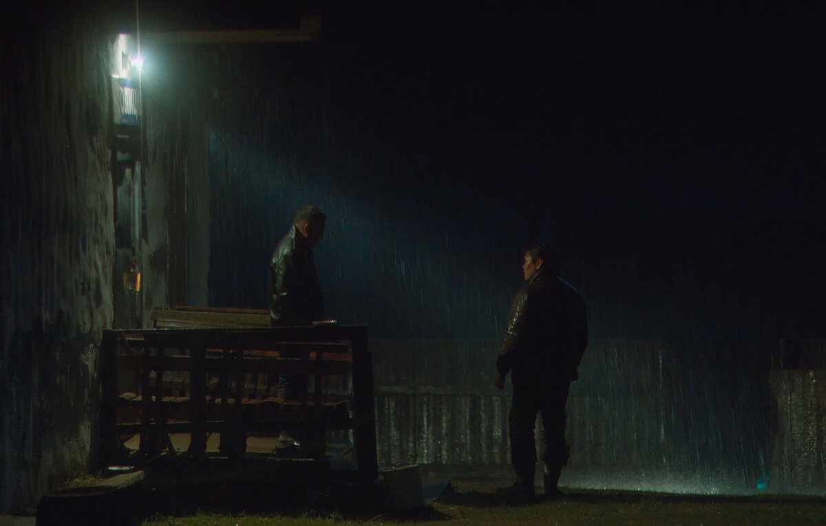    Кадр из фильма "Айта"  Про:взгляд