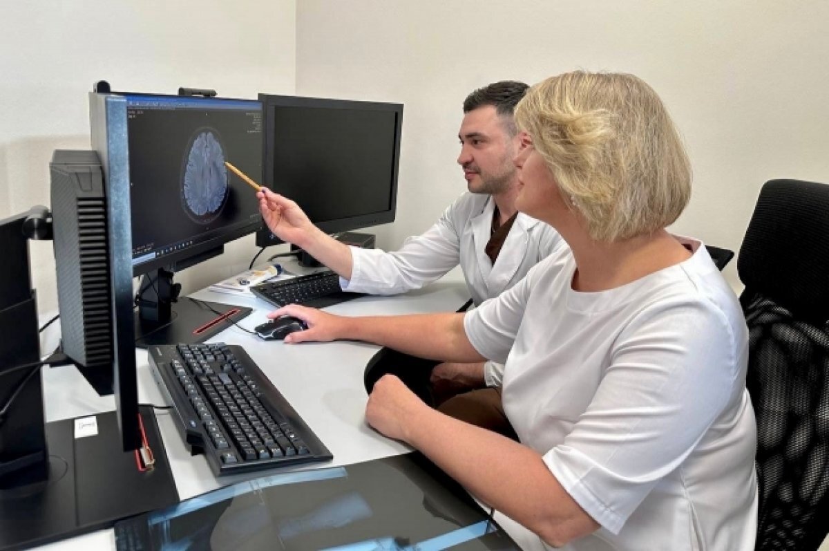    Тюменские врачи нашли редкую патологию у девочки с постоянными судорогами