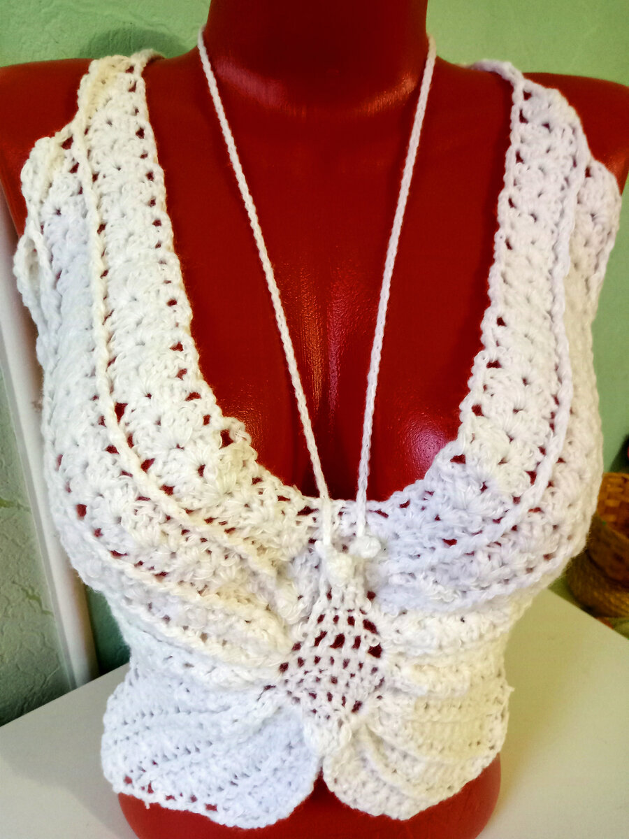 Топ Бабочка белый 