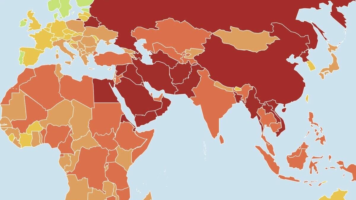    Международная неправительственная организация «Репортеры без границ» (Reporters sans frontières, RSF) выпустила ежегодный всемирный рейтинг свободы слова, в котором Россия заняла 164 место из 180 возможных, опустившись за год сразу на 9 позиций.