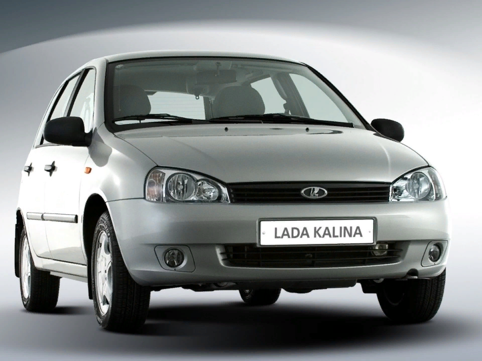 Эволюция автомобилей ваз. Марка машины модель лада гранта 219020. Lada priora 2171 универсал. Марки лады. Ваз калина 1 номер модели.