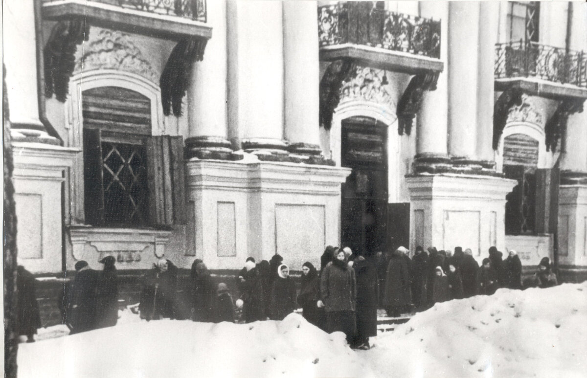 Жизнь Церкви в блокадном Ленинграде | Санкт-Петербургская митрополия | Дзен