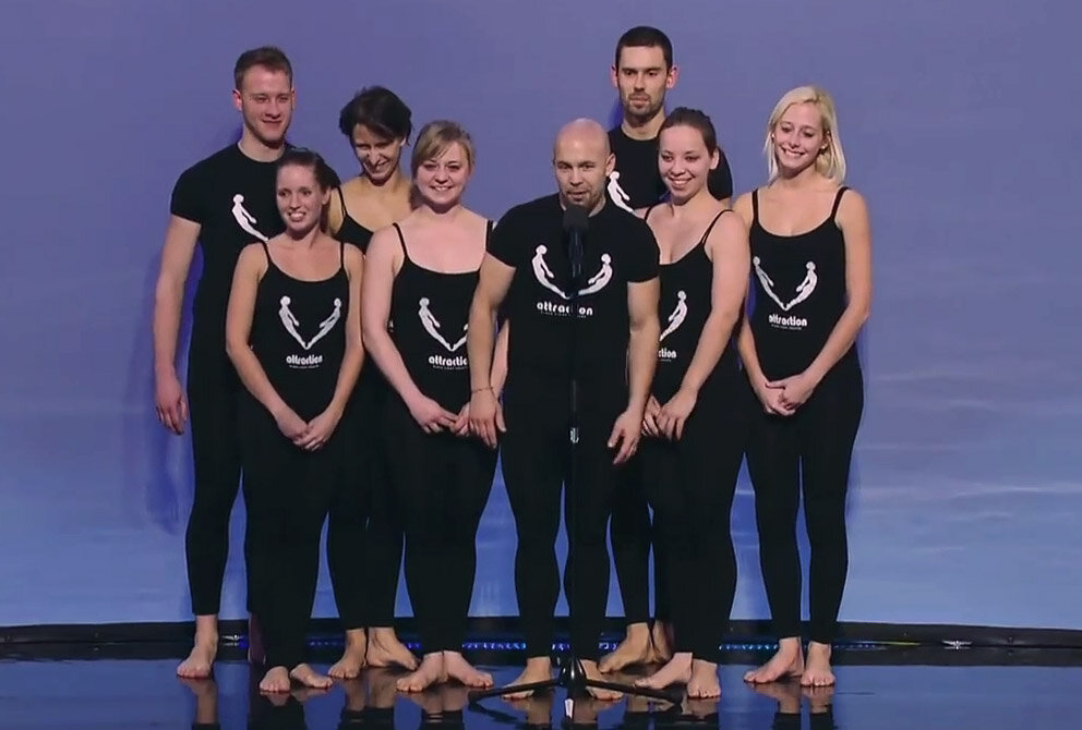 Коллектив Attraction Shadow Theatre Dancers