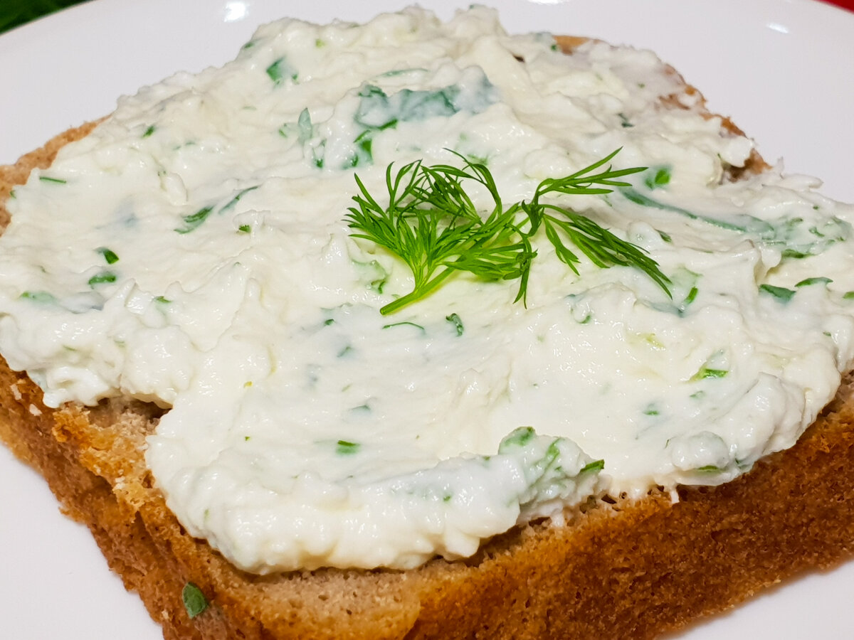 Творожный сыр-крем с зеленью