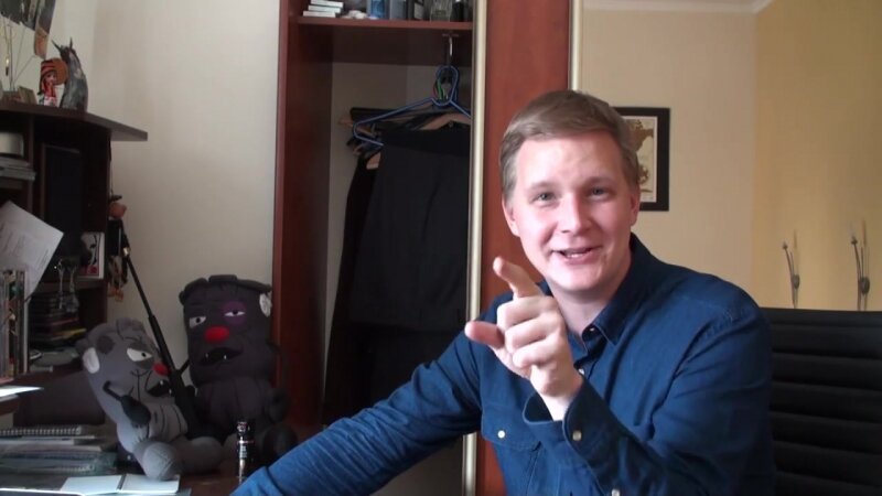 Известный политический видеоблогер с миллионной аудиторией на своём Youtube канале ответил на вопрос подписчика о недавней премьере игры Red Dead Redemption 2. Дмитрий Иванов высоко оценил игровой проект, предупредил что Вы можете буквально отстраниться от родственников и реальной жизни и "залипнуть" в эту игру на некоторое время, но по словам Камикадзе  - она того стоит!    